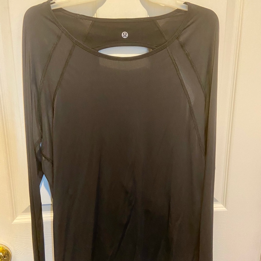 Lululemon,Long sleeve sheer black top